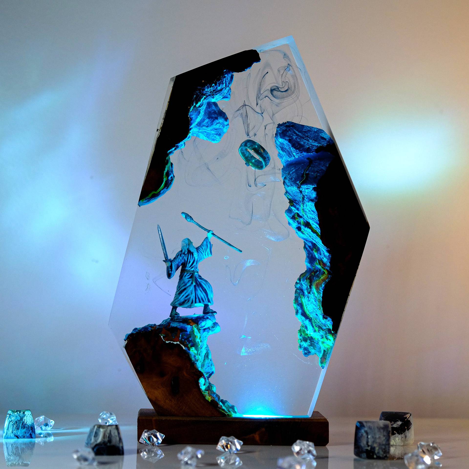 Desk Setup Light - Luminária de Resina com Figura de