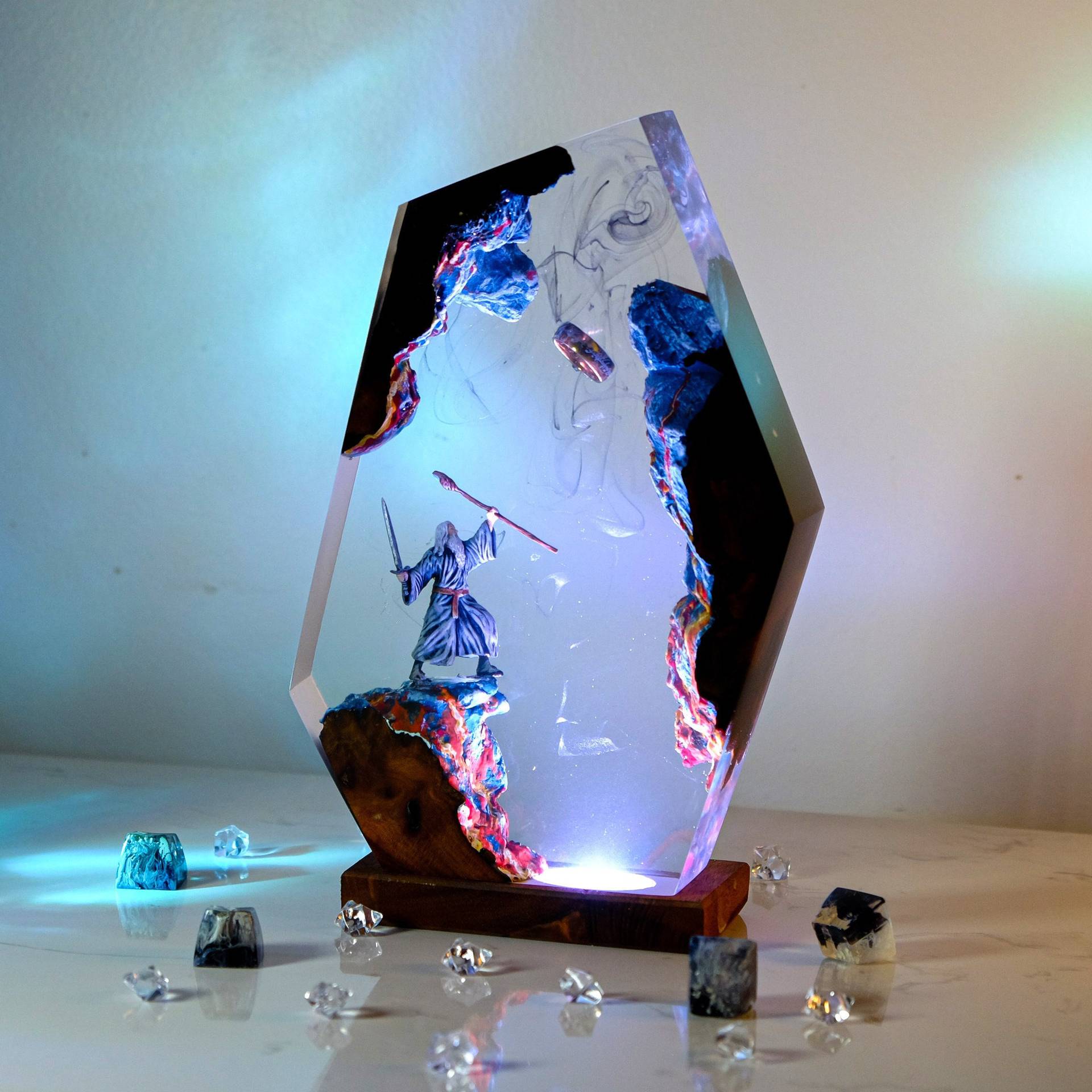Luminária de Resina com Figura - Desk Setup Light avaliação e preço